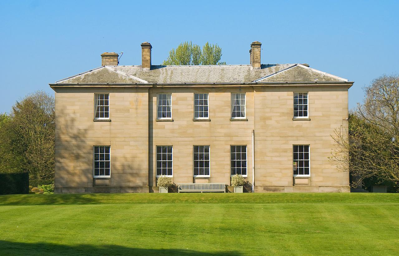 Saltmarshe Hall Exterior photo